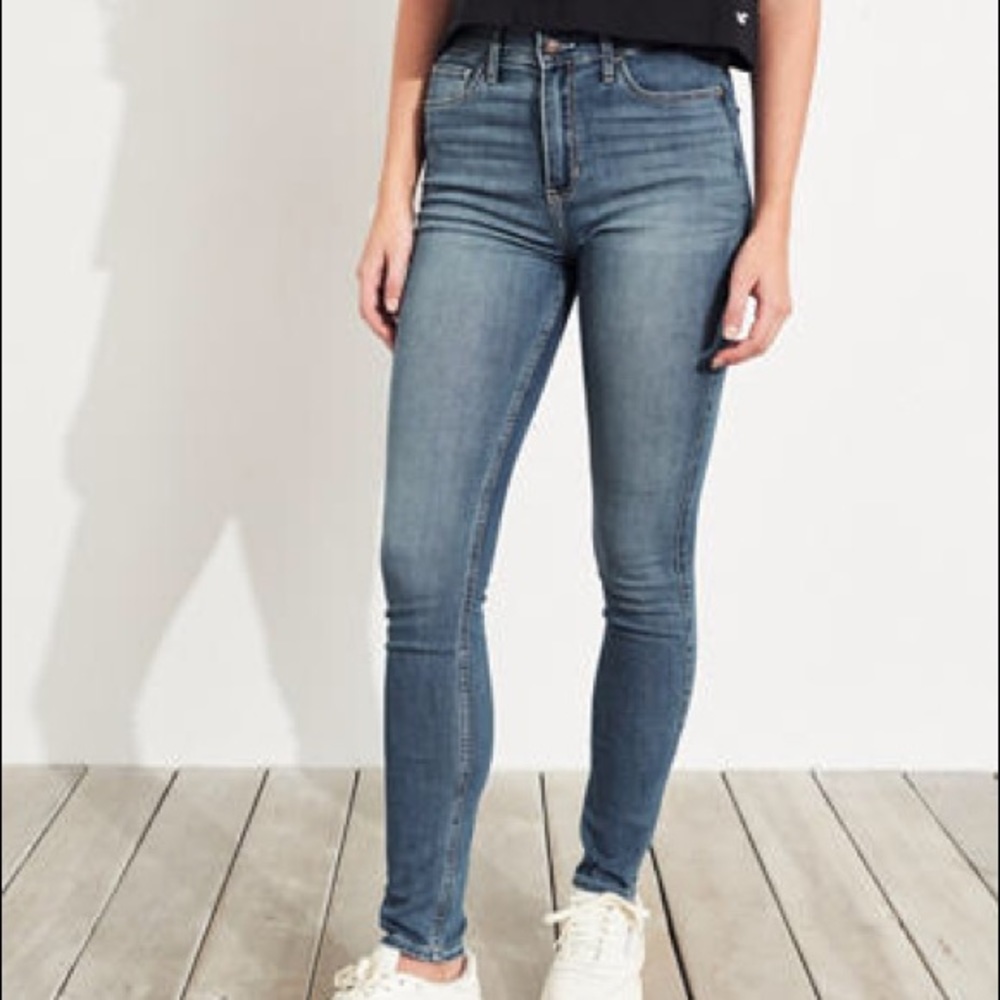 Hollister High Rise Super Skinny Jeans